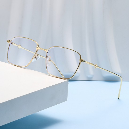 Korean-style fashionable influencer-style flat glasses, new square frames, blue light protection, sweet and fresh metal frames