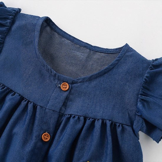 New autumn styles for young children: round-neck, cartoon-themed, long-sleeved, handsome, two-piece cotton pajamas for boys.