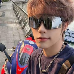 New Outdoor Cycling Sports Glasses, Men's and Women's Influencer Mountaineering Windproof Goggles, Motorcycle Sunglasses