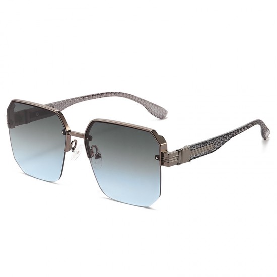 New European and American fashion sunglasses for women, high-end retro metal fox-head sunglasses for driving with sun protection