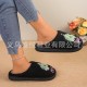 Cross-border Halloween embroidery patterns Green skull-printed, comfortable, warm cotton slippers for couples in winter.