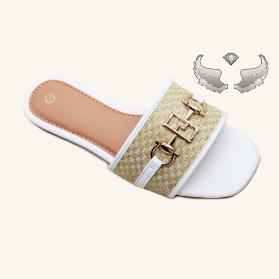 Wholesale Slippers, a stylish, fashionable, and handcrafted slipper for women, are available wholesale from the US.