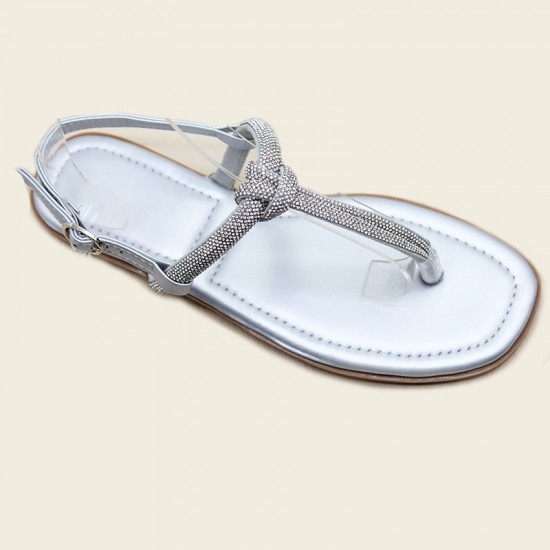 Street wholesale of new rhinestone flip-flops, plus-size women's flip-flops, fashionable sandals in stock.