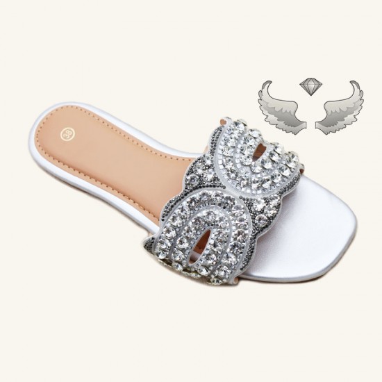 Fashion Ladies slippers: Chaozhou factory wholesale women's shoes, fashionable and versatile outdoor slippers.