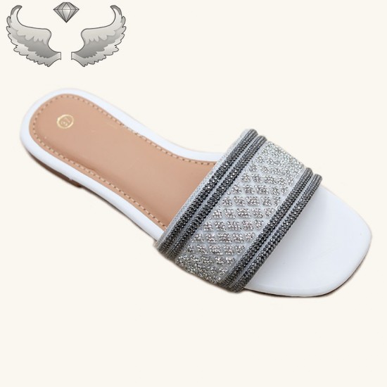 High-quality women's slippers, rhinestone slippers, new style, versatile outdoor slippers