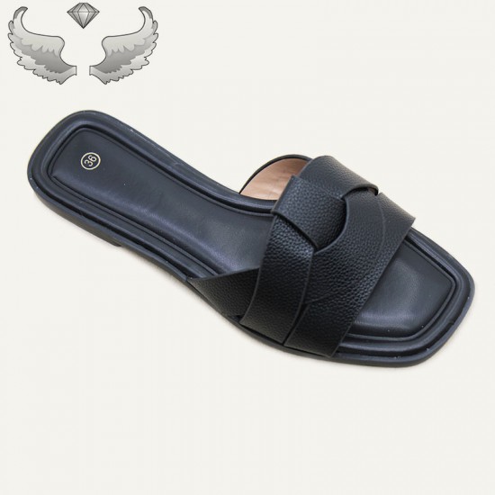 Foreign Trade Chaozhou Women's Shoes Summer Fashionable Versatile Non-Slip Flip Flops with Metallic Decorations, Wholesale Slippers