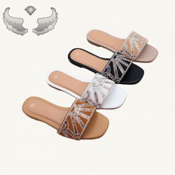 Women's summer slippers, crafted for export, versatile, fashionable, casual, low-heeled flip-flops.