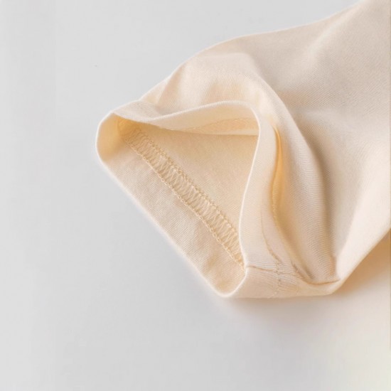 Girls' two-piece summer new summer children's printed shorts with flying sleeves, casual set, children's stylish T-shirts