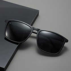 New polarized cycling and sports sunglasses, Amazon's hottest selling sunglasses, cross-border fashionable photochromic sunglasses for men.