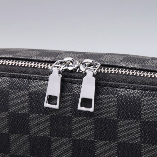 Men's chest bag, trendy large capacity crossbody bag for outdoor sports, casual outdoor sports cycling chest bag, leather film handbag, multi-functional backpack for travel