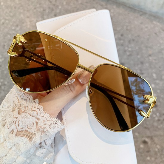 New stylish large-frame UV protection sunglasses, metal cat-eye sunglasses for women, high-end influencer sunglasses
