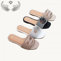 African crafted, fashionable, export-oriented flat slippers, factory wholesale slippers.