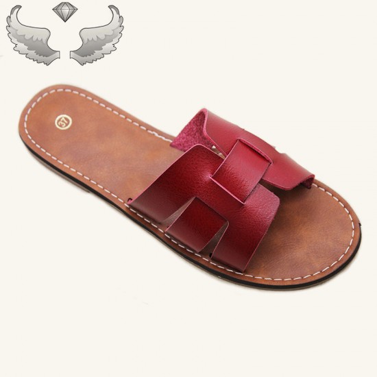 Cape Verde Wholesale Fashionable, Rhinestone-Encrusted Women's Crafted Shoes: Non-Slip, Lightweight Beach Slippers