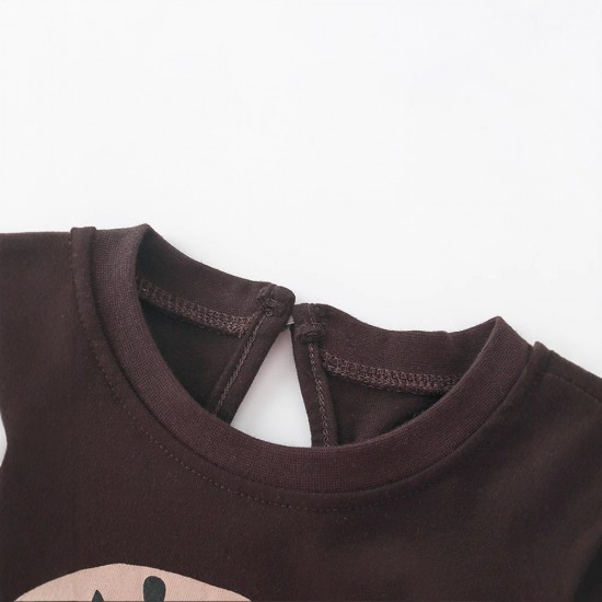 New autumn and winter styles for young children: round-neck, 3D, cute, cartoon-themed tops for little girls.