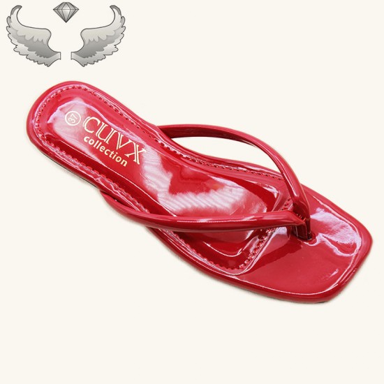 Factory Women's Slippers: New Style, Fashionable, Non-Slip Women's Slippers for Summer
