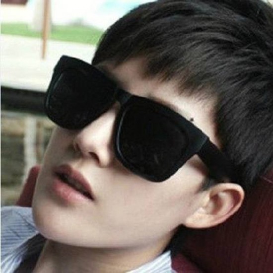 Men's sports polarized sunglasses, high-end European retro driving and fishing glasses, cross-border colorful cycling sunglasses.