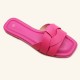 Factory price wholesale, in-stock, fashionable, versatile, multi-colored women's slippers.