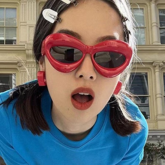 New multi-color bubble sunglasses, European and American Instagram-style cat-eye sunglasses, trendy fashion, influencer runway sunglasses