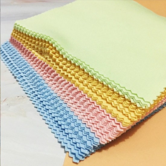 Xiaohongshu influencer-style blue-light blocking glasses, plain plain glasses with wide rims and glittery milky white large-frame glasses.