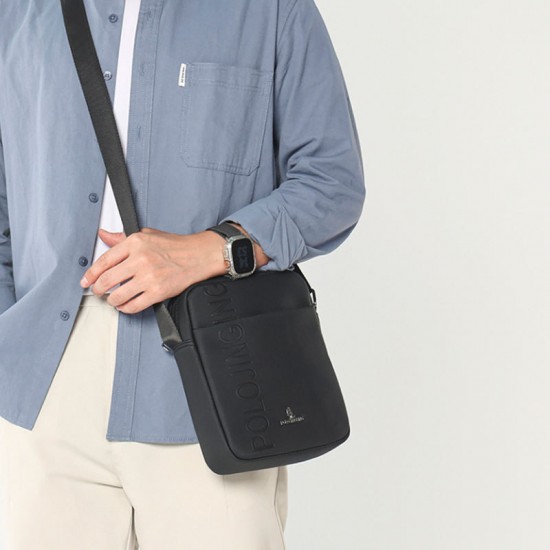 Sporting bag for hanging, cross-body bag for export trade, new style casual men's bag for outdoor storage, small square bag for men's outdoor storage