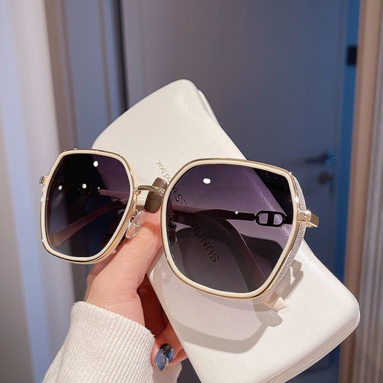 Summer Off-White Women's High-End UV Protection Sunglasses, New Style, Large Face Slimming Driving Sunglasses