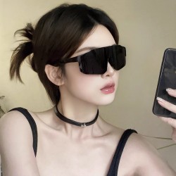 Cross-border Y2K personalized cyberpunk sunglasses, European and American hip-hop, cool and stylish square sunglasses.